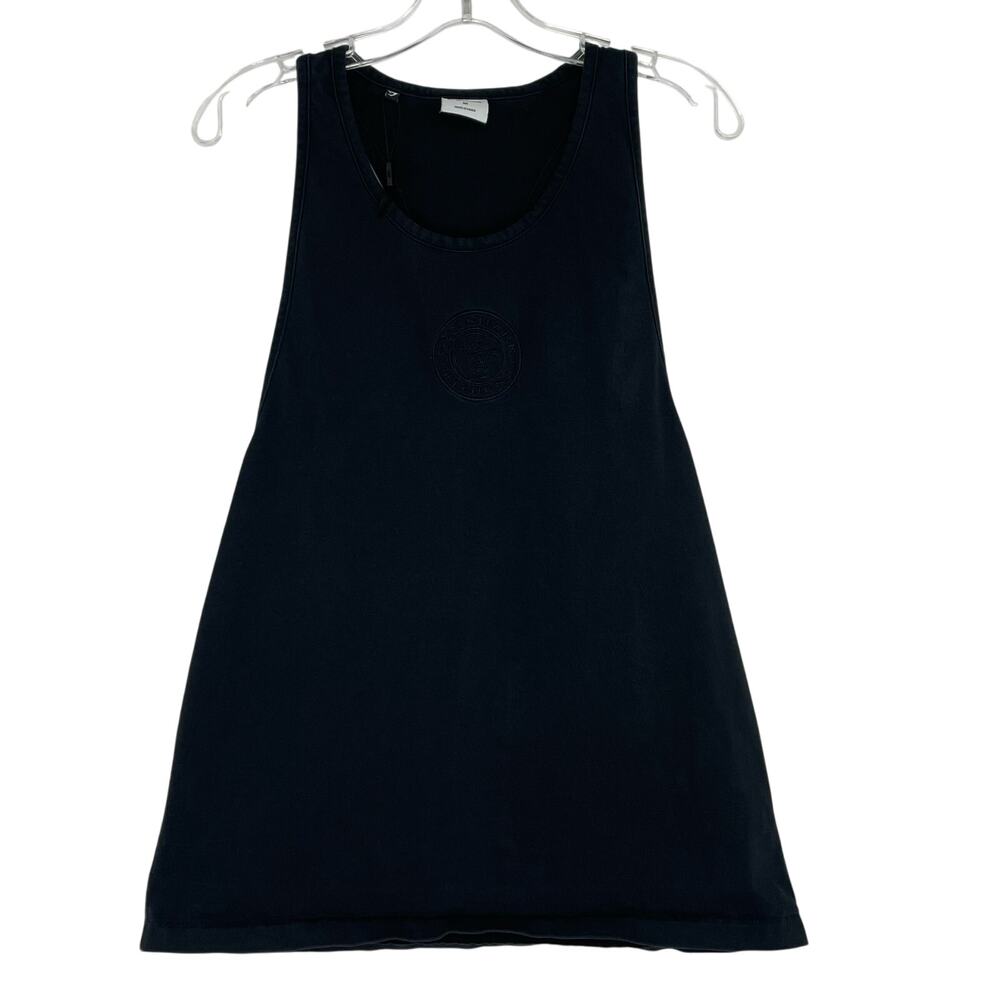 Gymshark black razor back tank top blouse embroidered logo Women's size Medium